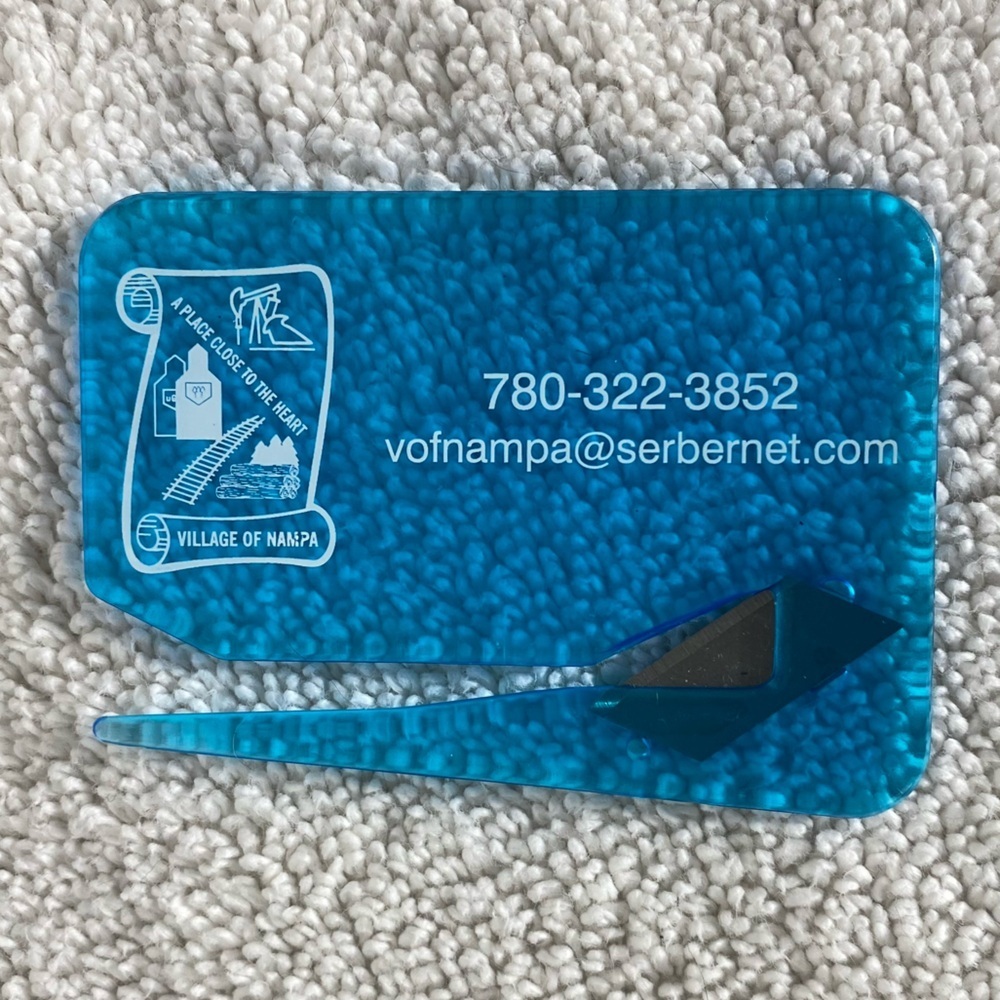 5/$35 Vintage Village Of Nampa Blue Acrylic Letter Opener Souvenir Card